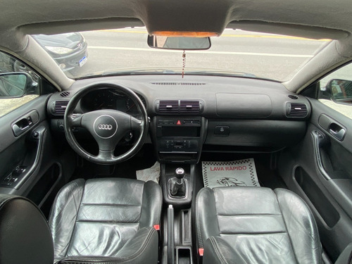 Imagem 3 de 7 de Audi 1.8 Mecanica 2005