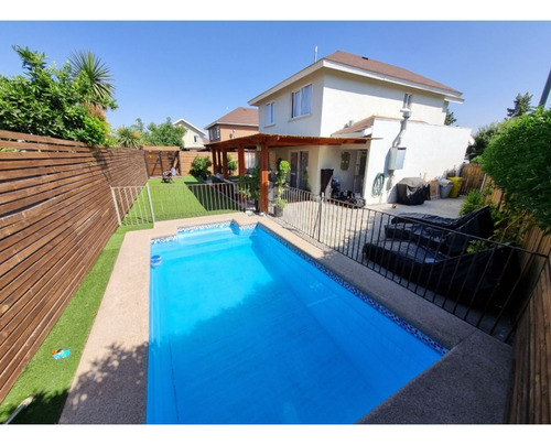 Propiedad Completamente Remodelada, Gran Oportunidad, Estanc