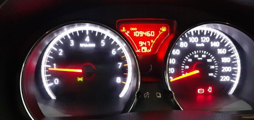 Nissan Versa 2014/2014 5j34