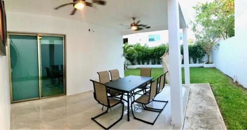 Imagen 4 de 10 de Casa En Residencial Andara , Seguridad Y Áreas Comunes.