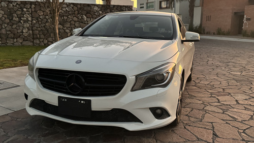Mercedes-Benz Clase CLA 1.6 180 Cgi Mt