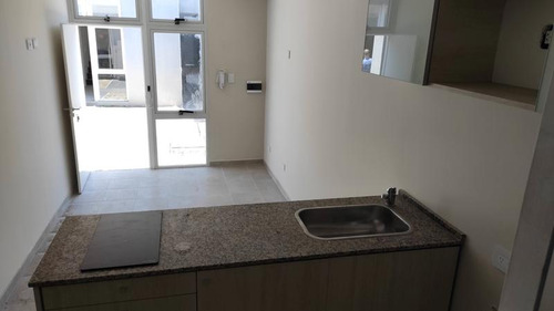Venta Departamento 1 Dormtiorio Duplex Sin Expensas. Liniers Y Rioja. Oportunidad Rosario