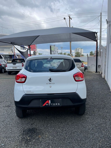 Imagem 4 de 14 de Renault Kwid 1.0 12v 4p Sce Flex Zen