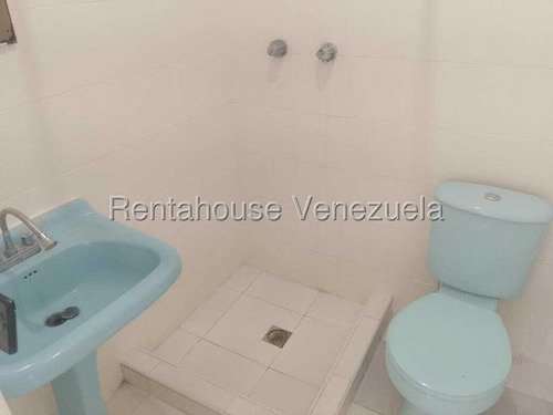 Apartamento En Alquiler Barquisimeto Zona Del Este Codigo 2 5 2 0 4 3 8 Mildred Excelente De Oportunidad De Vivir En El Este Con Ubiccion De Acceso Rapido A Toas Las Vias Alternas Centro Cmerciales