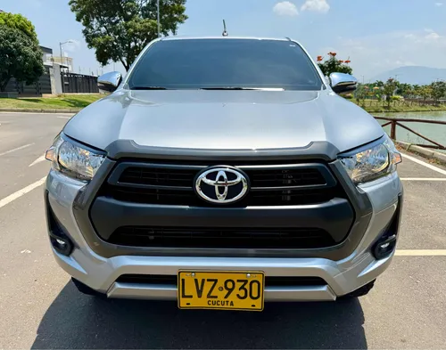 Toyota Hilux 2.7 Gasolina 4x4