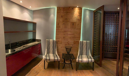 Tamboré 03 | Casa Ampla | Piscina Aquecida | Sauna | Suíte Ele E Ela | Incrível Área Gourmet - Cnc1055