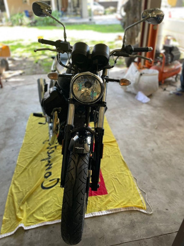 Imagen 10 de 22 de Moto Guzzi V7 Iii Special