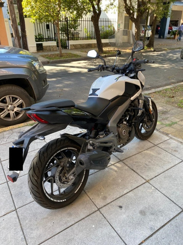 Bajaj Dominar 400