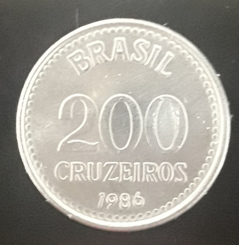 Moeda 200 Cruzeiros Ano 1986