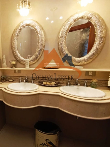 Venta Casa De Cuatro Dormitorios En Club De Campo San Diego
