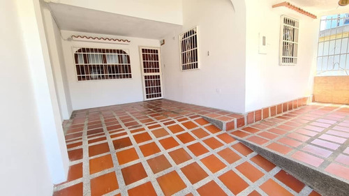 Imagen 29 de 30 de Se Vende Casa Quinta Naguanagua Lemc-269 04125067379 04244900499