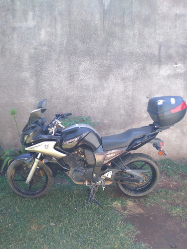 Yamaha Fazer16 Carenada