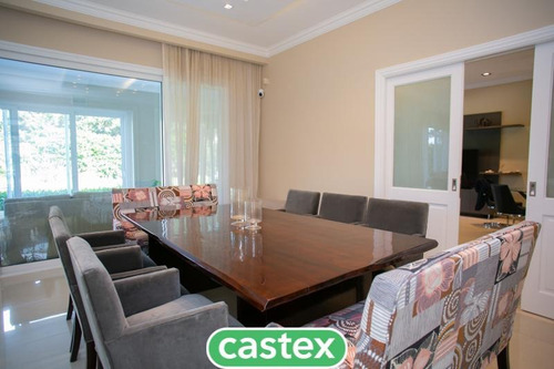 Imagen 6 de 30 de Magnífica Casa De 5 Dormitorios En Venta En La Lomada De Pilar