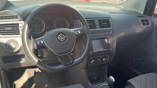 Volkswagen Suran 1.6 Imotion Highline 110cv