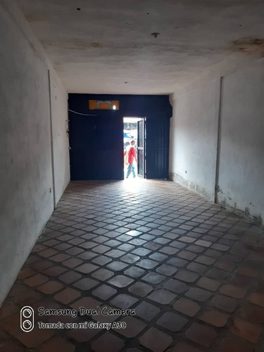 Imagen 4 de 5 de Local Comercial En Venta En El Mercado Periferico