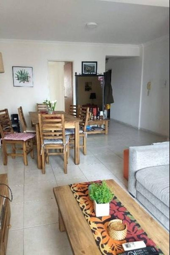 Imagen 2 de 5 de Venta De Departamento Zona Centro