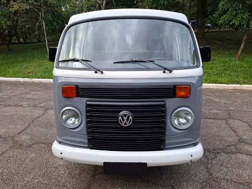 Volkswagen Kombi 1.4 Standard Total Flex 3p