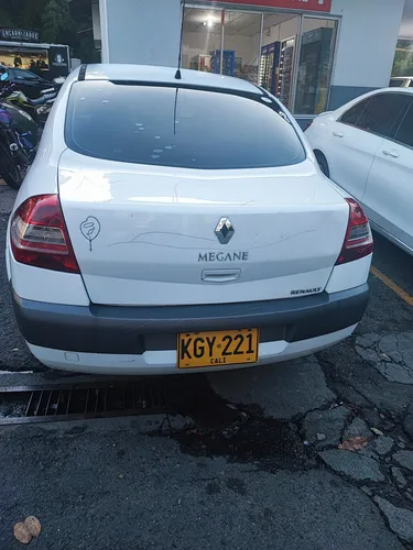 Blanco, Automático, En Aceptable Estado.