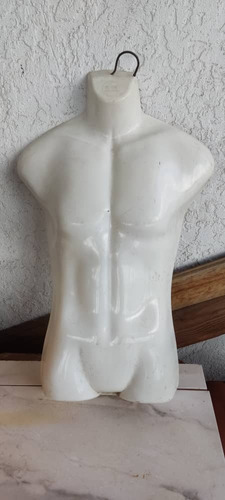 Maniquí Caballero - Torso Superior De Frente