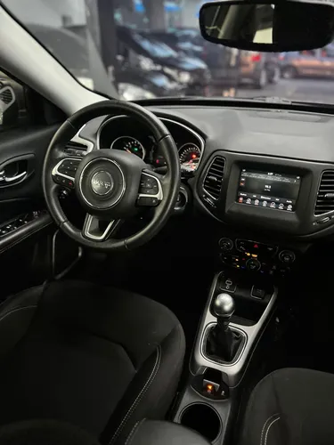 Jeep Compass 2.4 Sport 4x2