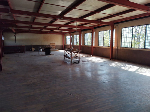 Venta Edificio Bien Ubicado En San Pedro De Los Pinos