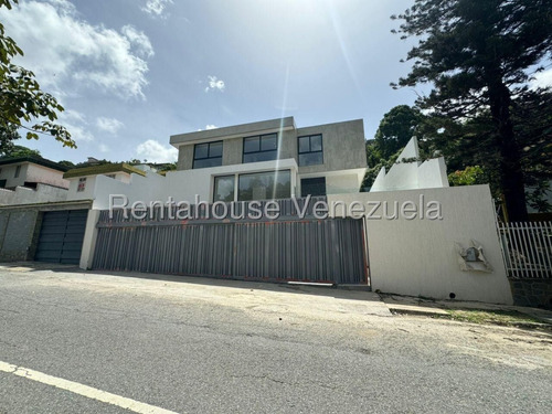 Ana Torres. Casa Dúplex En Venta 2518155 En Prados Del Este