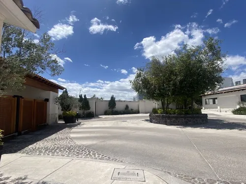 Venta / Renta Casa Único El Refugio