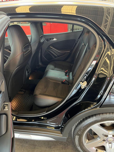 Mercedes-Benz Clase GLA 2.0 250 Cgi Sport Sin Techo At