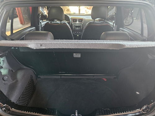 Volkswagen Fox Rock in Rio 1.6 Mi Total Flex 8V 5p