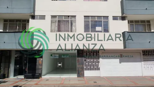 Local En Arriendo En Antonia Santos Centro. Cod A15739