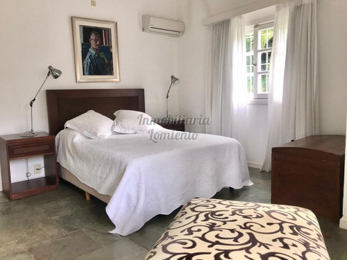 Venta Casa 4 Dormitorios Y Servicio Barrio Lugano - Ref: 1005
