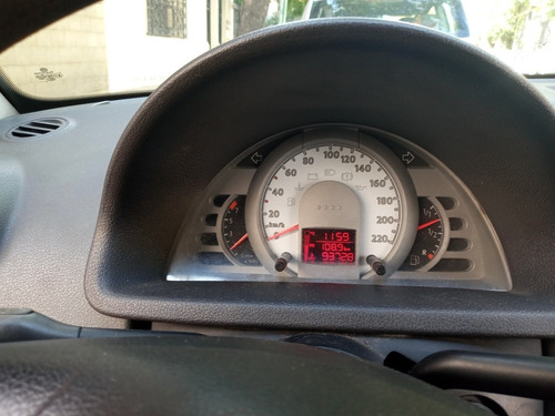 Volkswagen Gol 1.6 I Power 701 2010