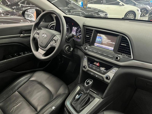Hyundai Elantra Elantra