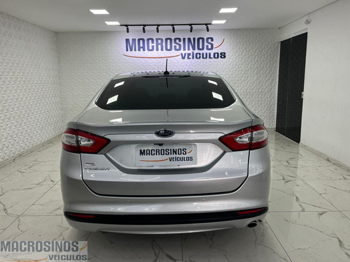 Ford Fusion 2.5L I-VCT Flex Aut. com teto solar