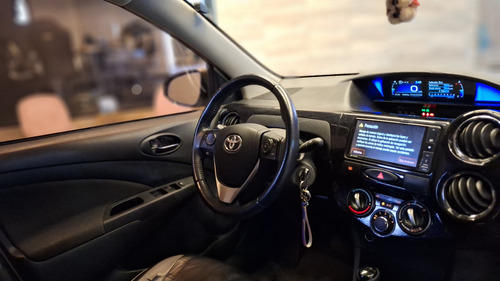 Toyota Etios 1.5 Xls At