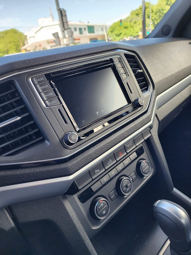 Imagen 4 de 25 de Amarok V6 Highline 258cv C/ Estribos Y Barra Antivuelco #02