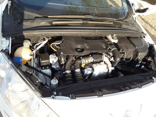 Peugeot 408 1.6 Allure Plus Hdi 115cv 2012