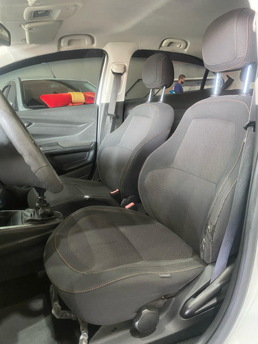 Chevrolet Onix 1.4 Lt 5p
