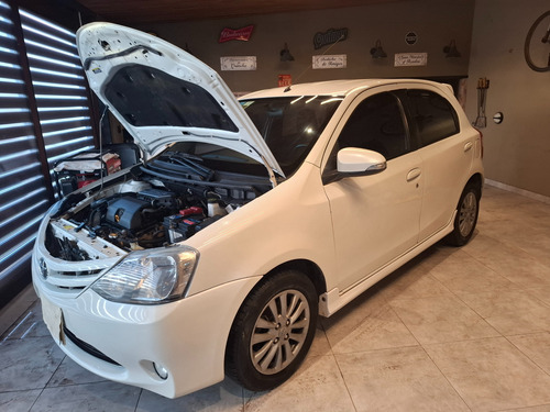 Toyota Etios 1.5 Xls
