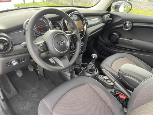 Imagen 21 de 22 de Mini Cooper Cooper Essential
