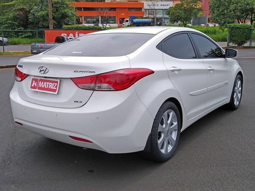 Hyundai Elantra 1.8 Gls 16v Gasolina 4p Automático