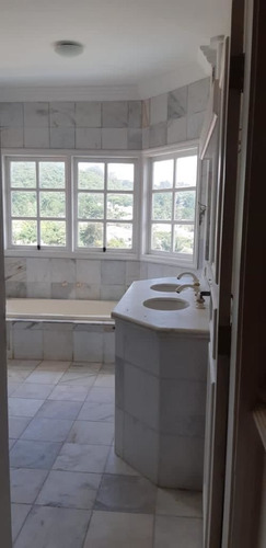Casa À Venda No Alphaville Residencial 10 Com 4 Suítes - Cnc1466