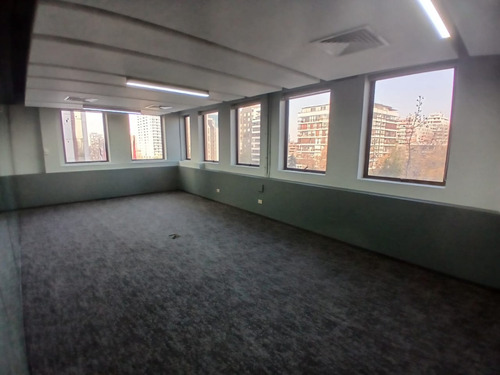Excelentes Oficinas Panta Libre De 359 M2 Recién Remodelada