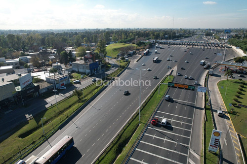 Terreno Lote En Venta Ubicado En Colectora Acceso Oeste - Ituzaingó, G.b.a. Zona Oeste, Argentina
