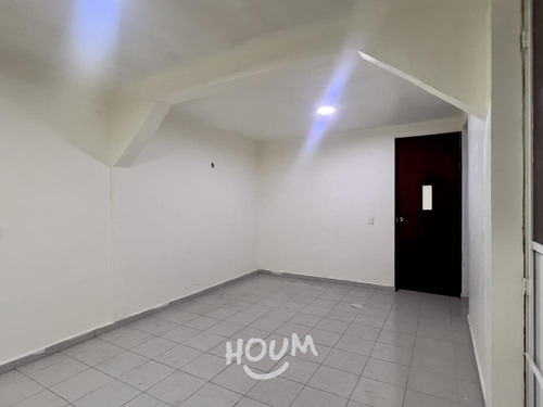 Departamento En Ciudad Azteca 1ra Sección, Ecatepec De Morelos Con 3 Recámaras, 63 M², Id: 153059