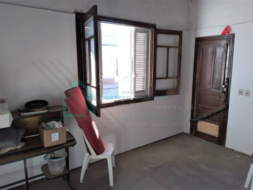 Imagen 2 de 14 de Carmelo - Casa En El Centro