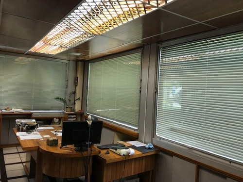 E Alquila Oficina-64m²-4puestos Trabajo-recepcion-a/a-santa Paula/cafetal