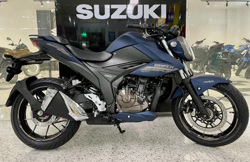suzuki gixxer naked 250