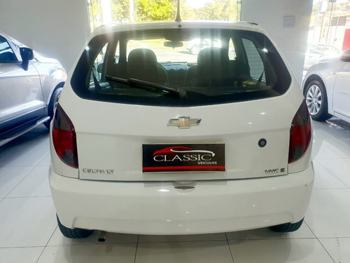 Imagem 5 de 7 de Celta 1.0 Lt Flex - 2014