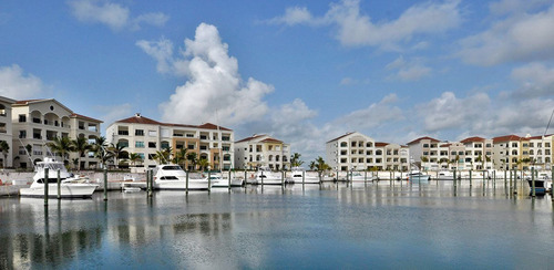 Renta Y Venta Penthouse En Aquamarina Cap Cana, Punta Cana.